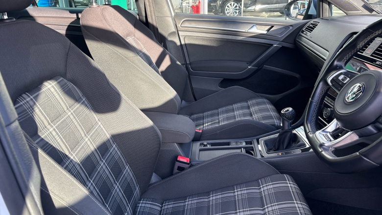 Volkswagen Golf 2.0 TDI 184 GTD 5dr Diesel Hatchback